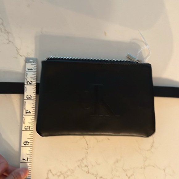 NWT Calvin Klein Black Belt Bag with silver Buckle/Zipper and CK Embossed Logo - Picture 6 of 8
